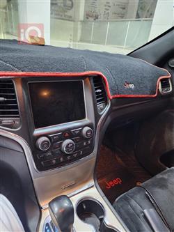 جیپ گراند شیرۆکی